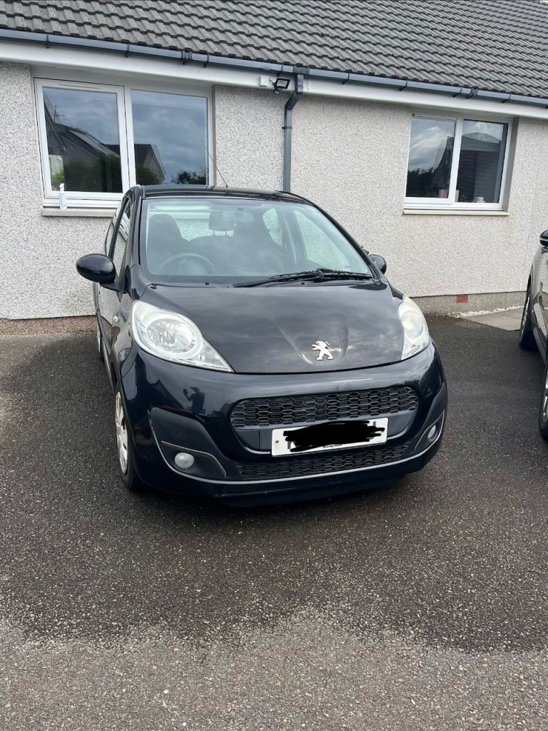 Peugeot, 107, Hatchback, 2013, Manual, 998 (cc), 5 doors