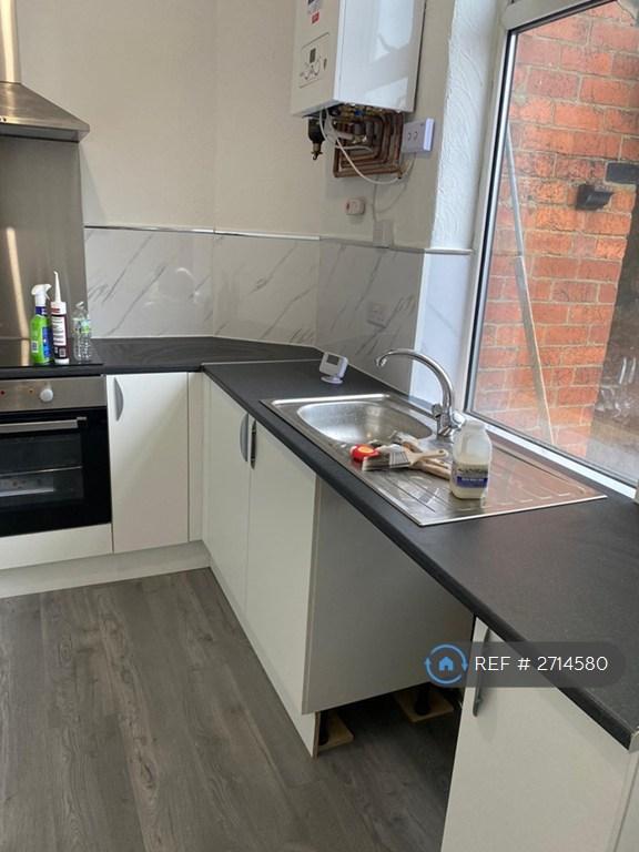 image for 2 bedroom house in Wakefield, Wakefield, WF2 (2 bed) (#2714580)