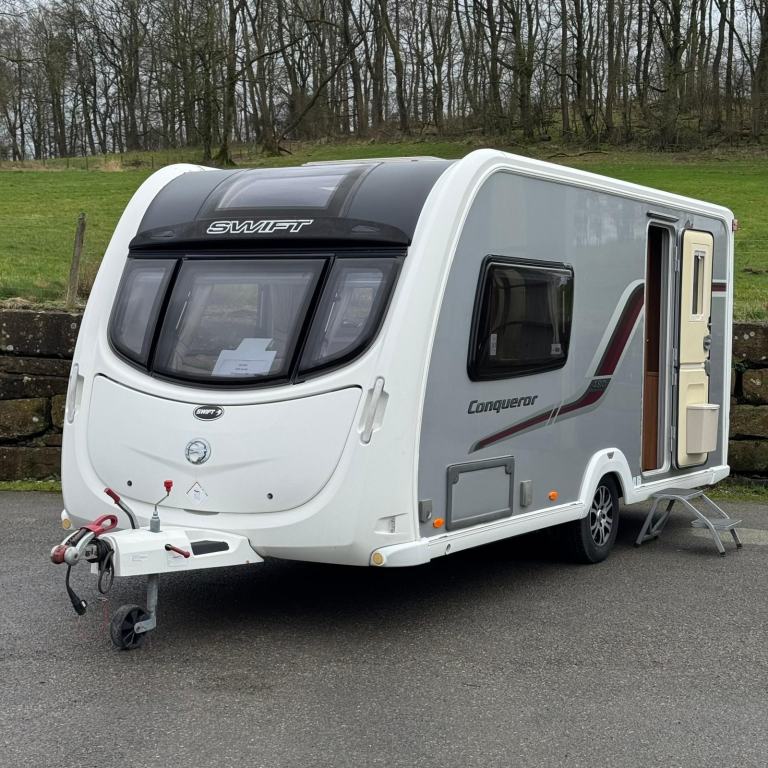 2011 Swift Conqueror 480 - 2 berth - Alde heating - End washroom 
