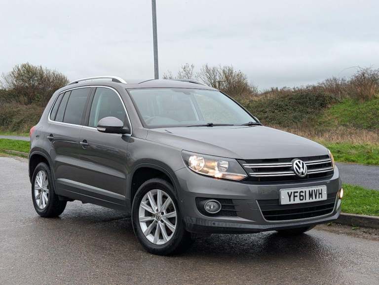 2011 Volkswagen Tiguan 2.0 TDI BlueMotion Tech SE 4WD Euro 5 (s/s) 5dr ESTATE Diesel Manual