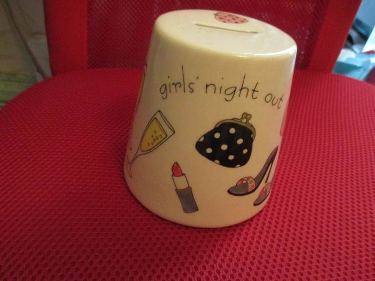 GIRLS NIGHT OUT MONEY BOX