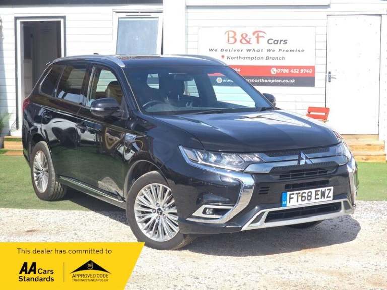 2018 Mitsubishi Outlander 2.4h TwinMotor 13.8kWh 4h CVT 4WD Euro 6 (s/s) 5dr ESTATE Petrol/Electr...