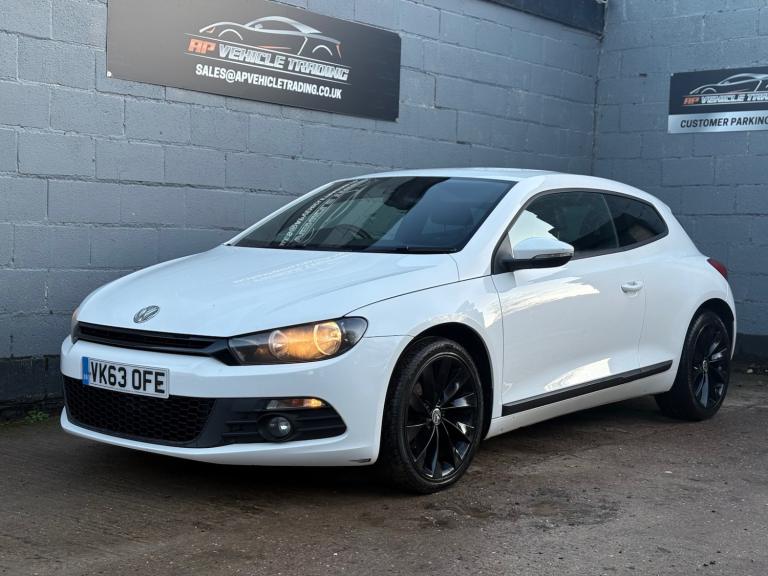 2013 Volkswagen Scirocco 2.0 TDi BlueMotion Tech GT 3dr [Nav/Leather] COUPE Diesel Manual