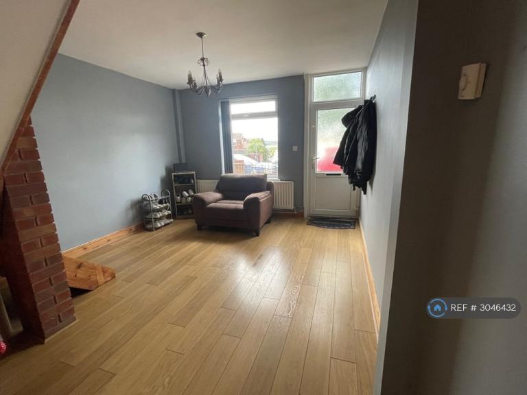 2 bedroom house in Ludgate, Tamworth, B79 (2 bed) (#3046432)