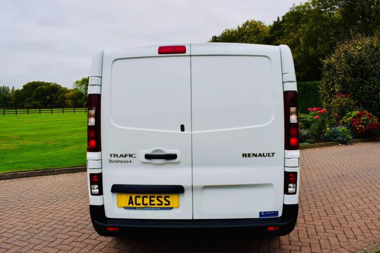2023 Renault Trafic 2.0 dCi Blue SL30 Business+ L1 H1 Euro 6 (s/s) 5dr PANEL VAN Diesel Manual