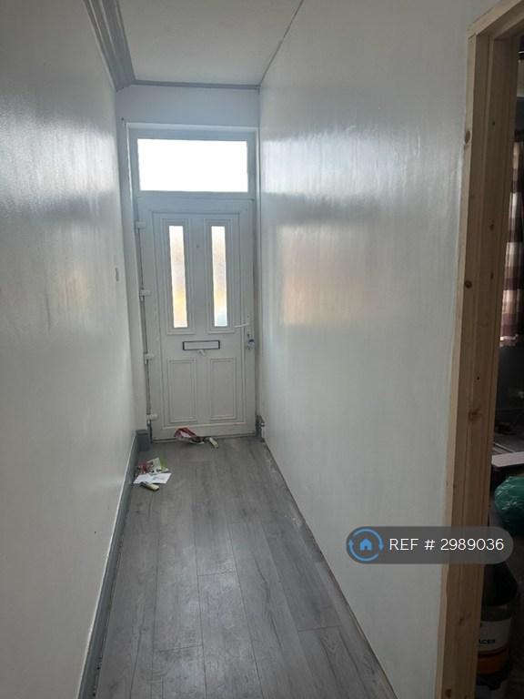 3 bedroom house in Dewsbury Road, Wakefield, WF2 (3 bed) (#2989036)