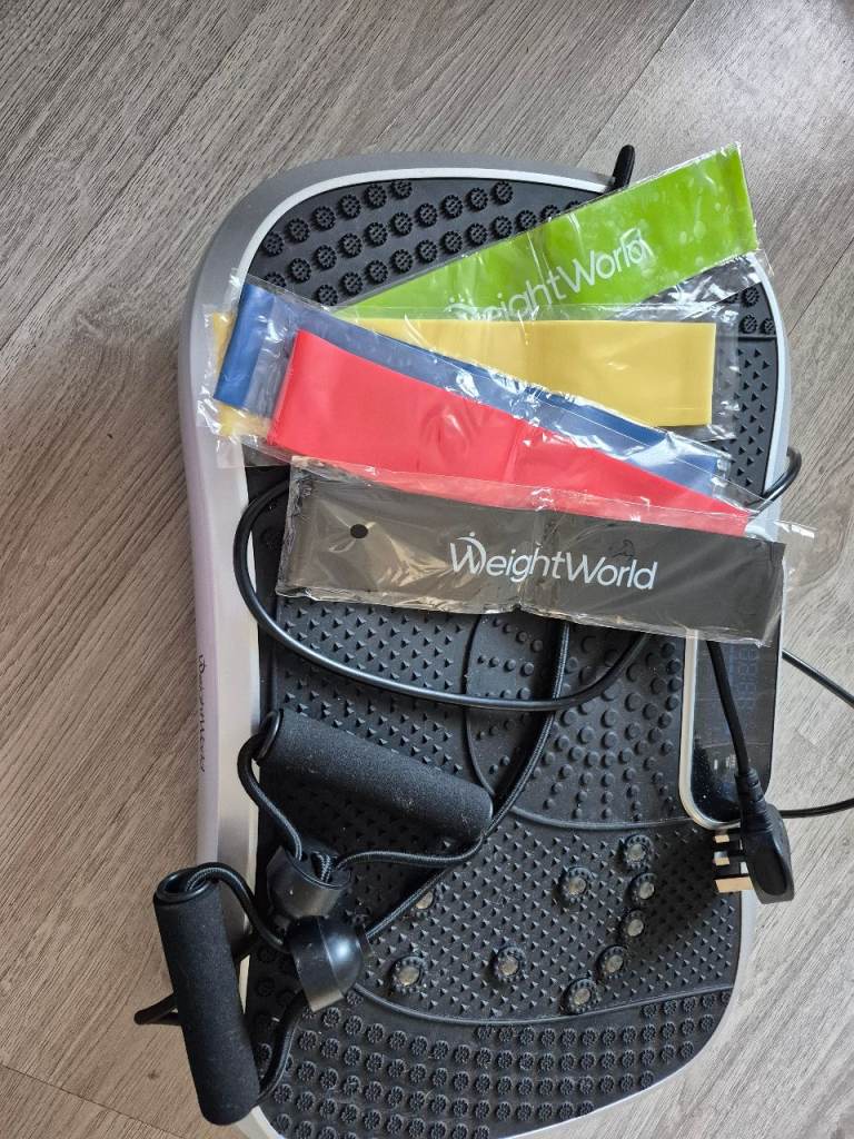 WeightWorld Vibration Plate with Resistance Bands – Good Condition