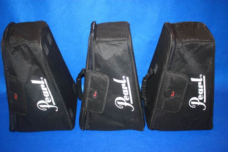 Set of 3 Pearl Jesus Diaz Wedge Cajons ~ With Cases ~ 10in + 11in + 12in ~ All 18in High ~ £325 ono