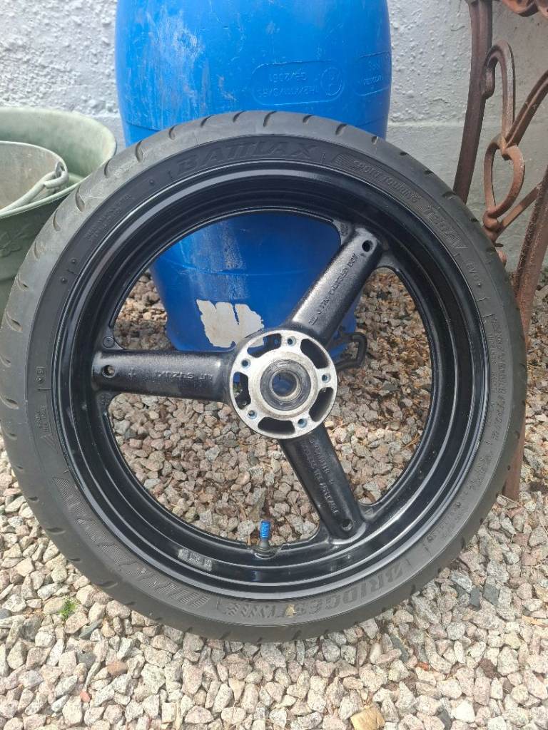 Suzuki GSX1400 Front Wheel. 