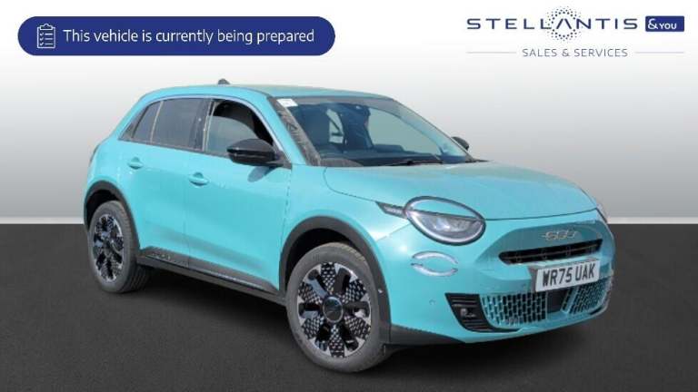 2025 Fiat 600 1.2 MHEV La Prima SUV 5dr Petrol Hybrid e-DCT Euro 6 (s/s) (100 ps) SUV Hybrid Auto...