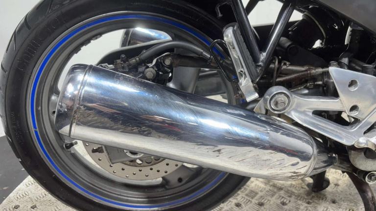 Yamaha XJ6 XJ600 1997 23K RUNNING PROJECT BIKE SPARES OR REPAIR 600CC