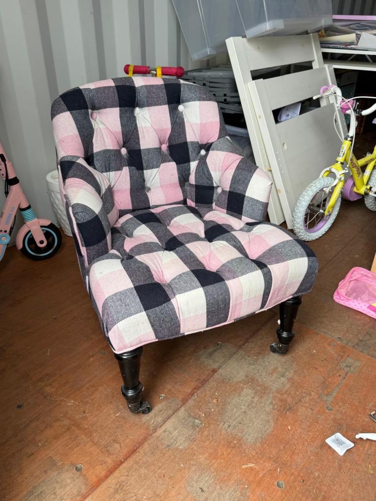 Pink and Navy Armchair – Good Condition