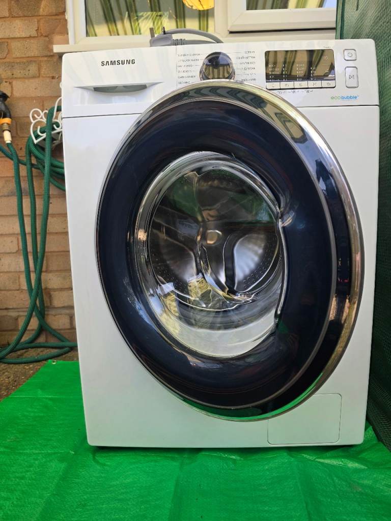 Samsung Washing Machine – White WW80J5555FW