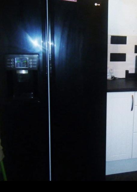 Looking for a fridge freezer repair 