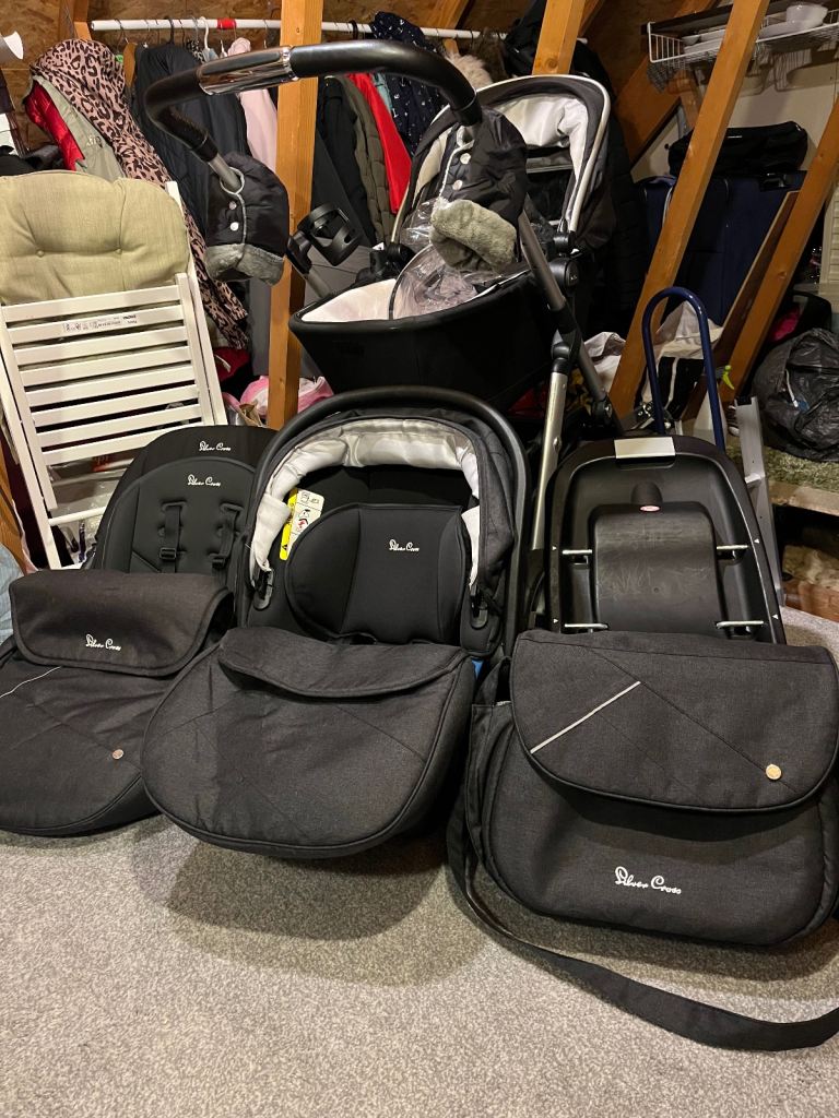 Silver Cross Pioneer Bundle 