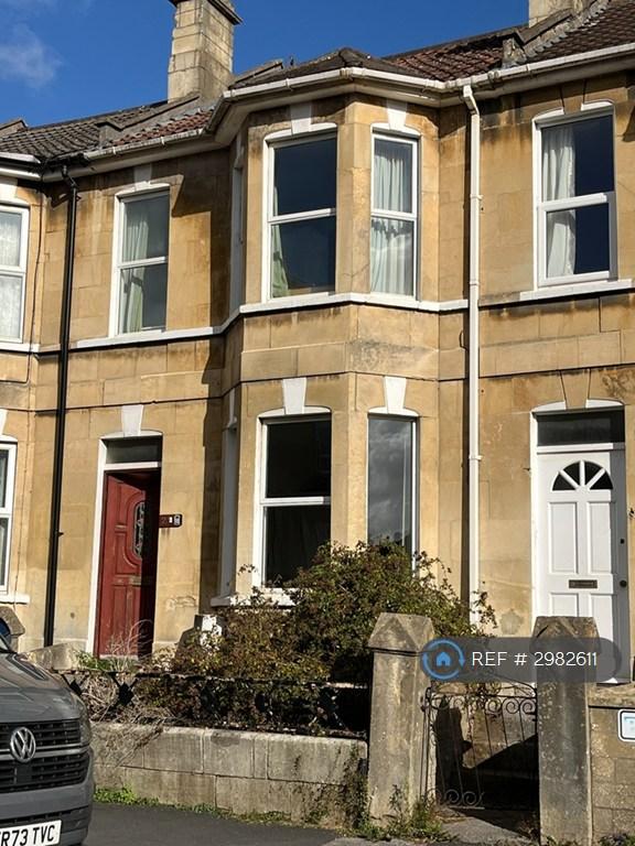 4 bedroom house in Victoria Terrace, Bath, BA2 (4 bed) (#2982611)