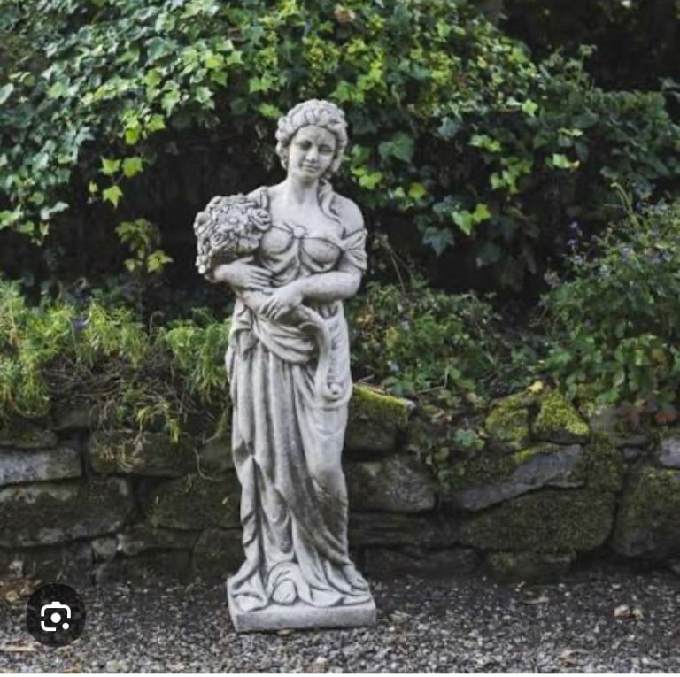 Statues Garden 