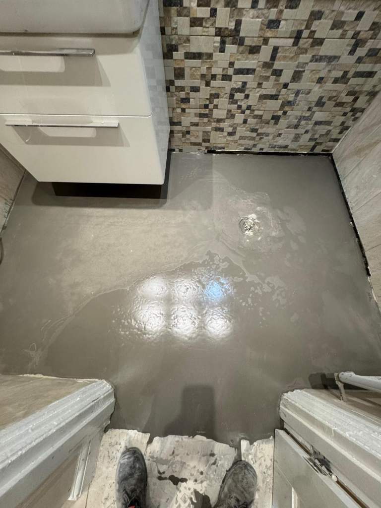 PLUMBER, TILER AND HANDYMAN 