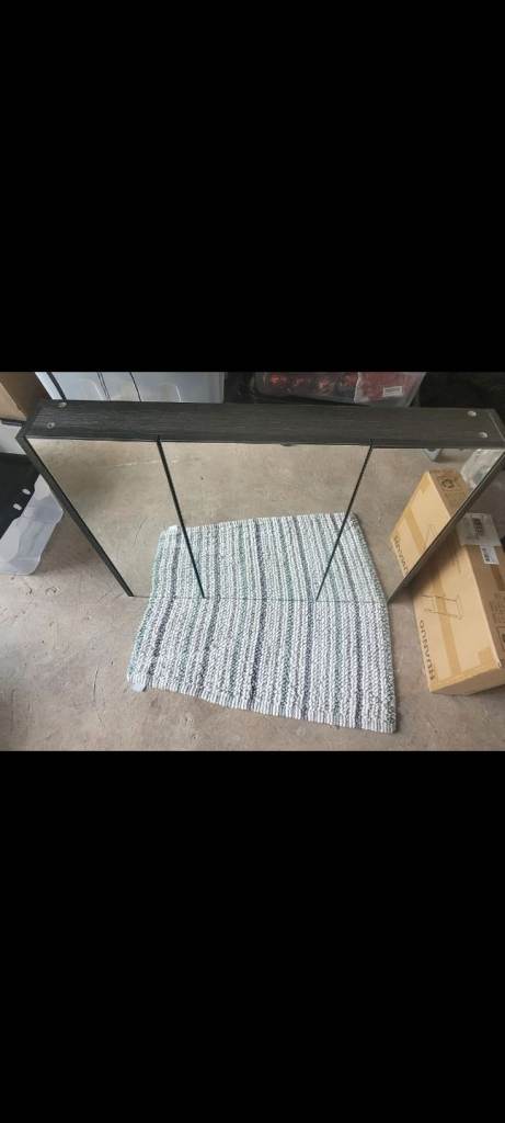 Wall Mounted Bathroom Cabinet