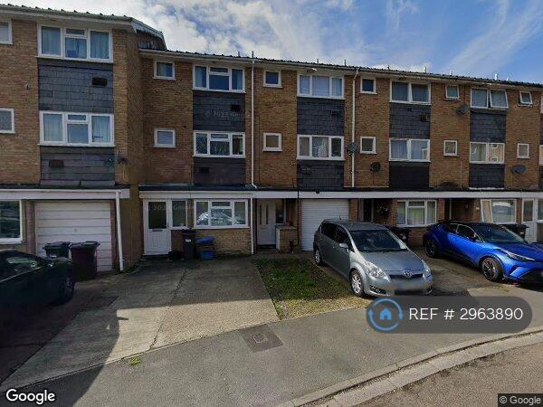3 bedroom house in Aplin Way, Isleworth, TW7 (3 bed) (#2963890)