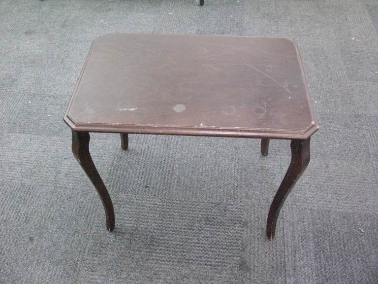 Coffee table. Size : H=52cm , W=61cm , D=41cm