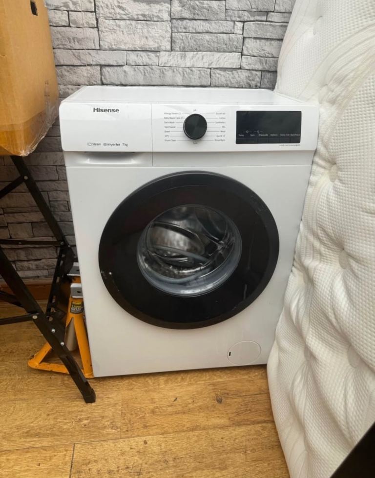 Hisense 7kg Washing Machine – White, Good Condition
