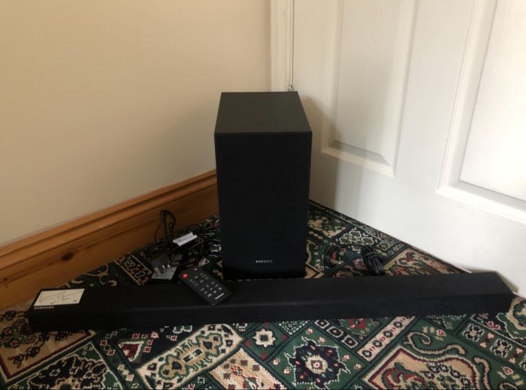 Samsung HW-R450 Bluetooth 200 Watts Soundbar Wireless Subwoofer
