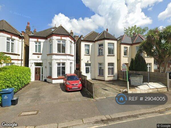 Studio flat in Kenton Avenue, Harrow, HA1 (#2904005)