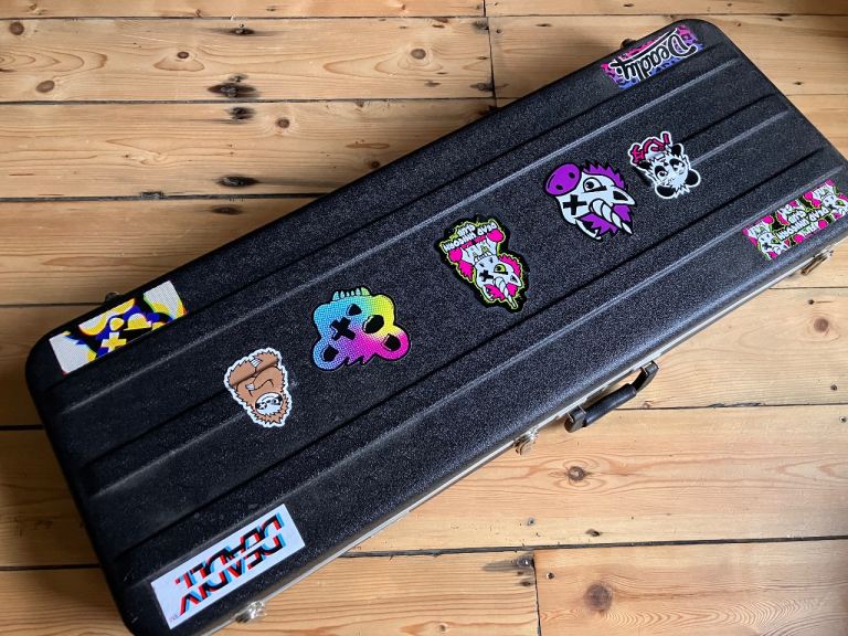 NJS Oblong Hard Shell Electric Guitar Case VGC Stratocaster Telecaster SG