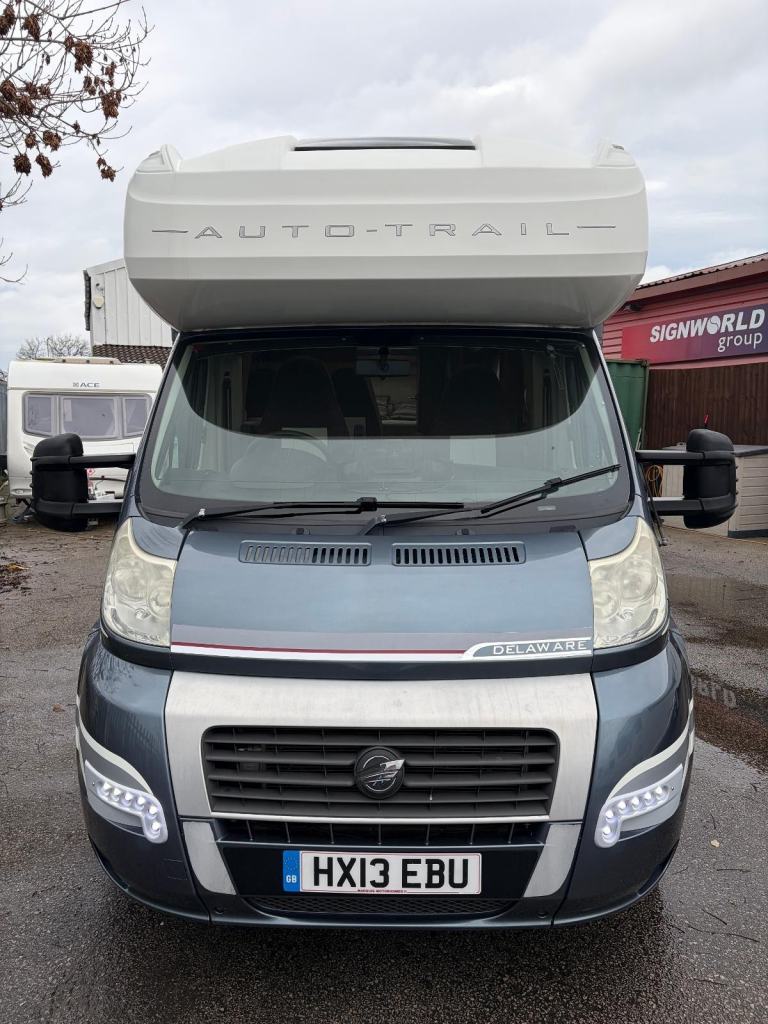 Auto Trail Frontier Delaware 4 berth 2013 **AUTO**GREAT CONDITION**