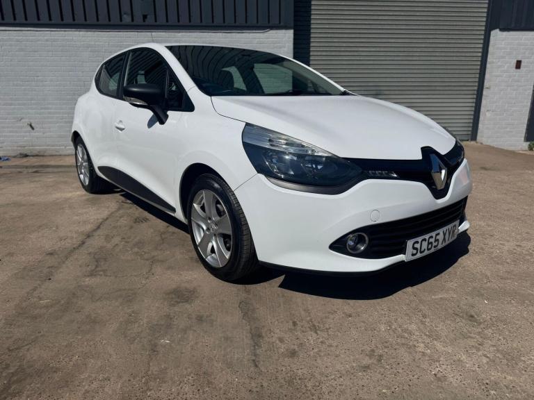 2015 Renault Clio 1.2 16V Play 5dr HATCHBACK PETROL Manual
