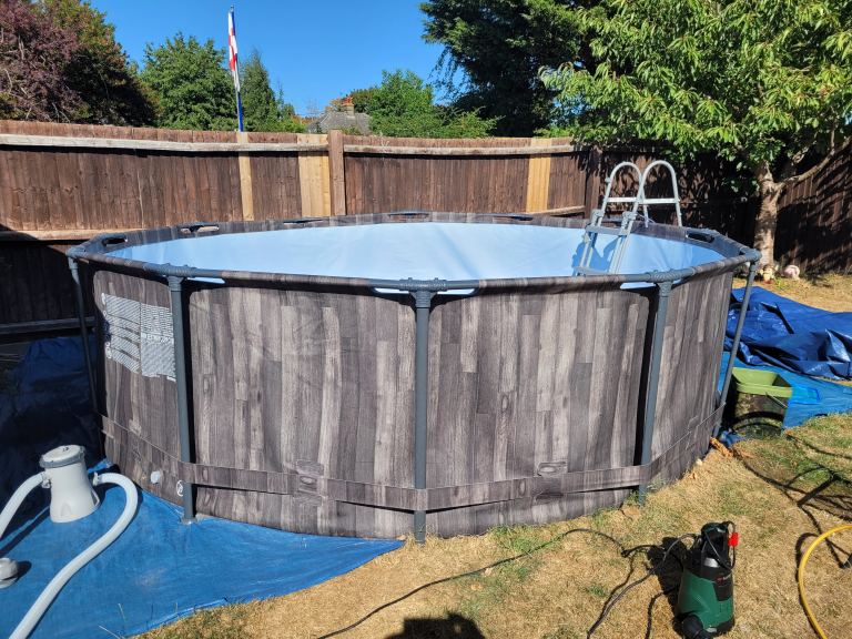 Bestway Steel Pro MAX 12ft Above Ground Pool Set – Good Condition