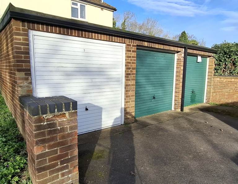 Garage to rent: Hill Top, Baldock, Herts, SG7 6HU
