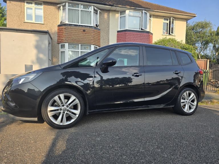 ULEZ FREE!! 2016 VAUXHALL ZAFIRA 1.4 PETROL ENGINE MANUAL 