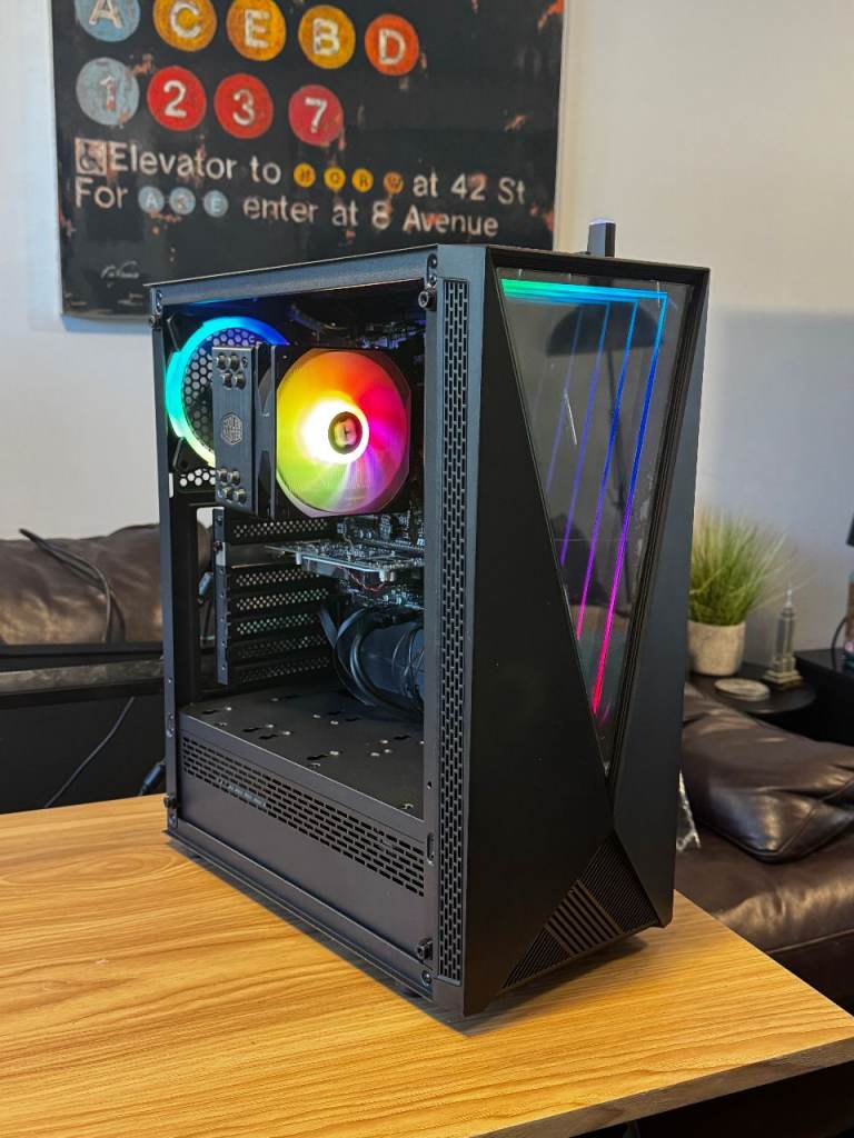 Gaming PC - Ryzen 5 - 16GB RAM - SSD Windows 11 - Corsair PSU