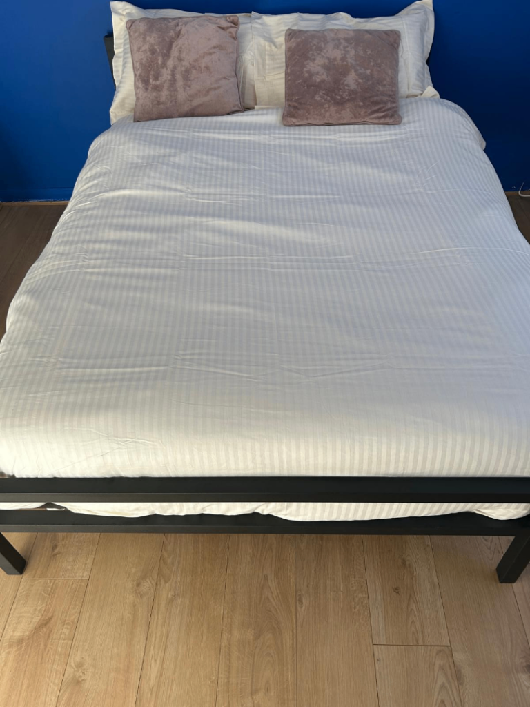 Spacious & Cosy Double Room For Rent AT CT6 8SN