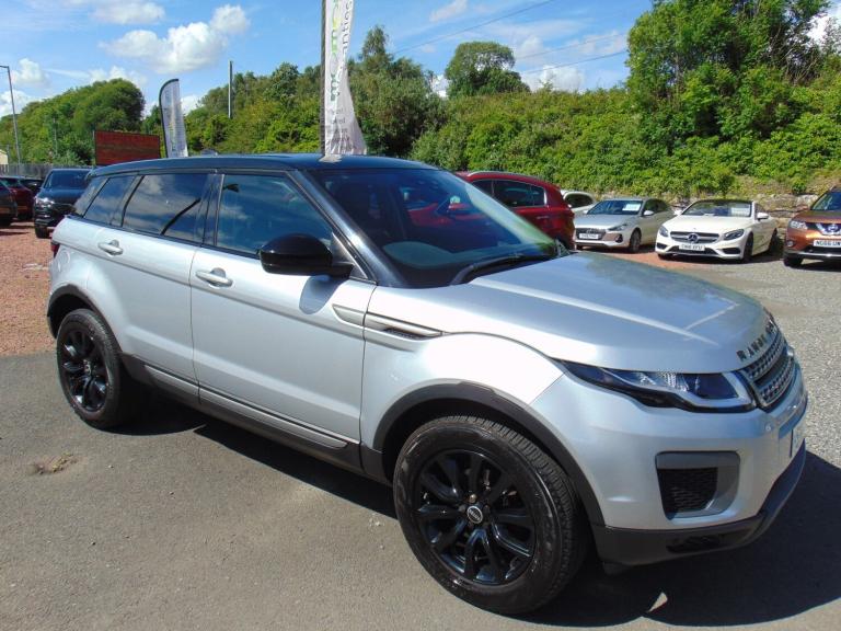 LAND ROVER RANGE ROVER EVOQUE 2.0 eD4 SE * ONLY 53062 MILES * MOT JUNE 2027 *