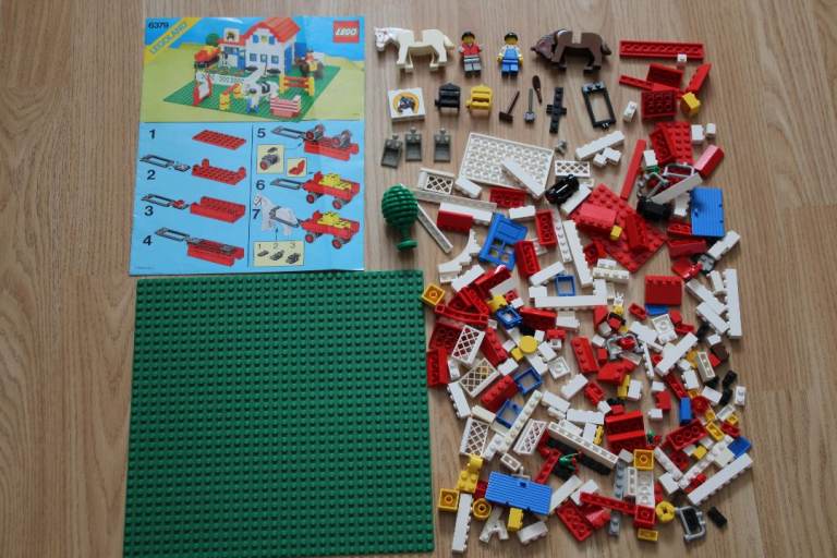 Vintage Lego Town 6379 Riding Stable  * with instructions *