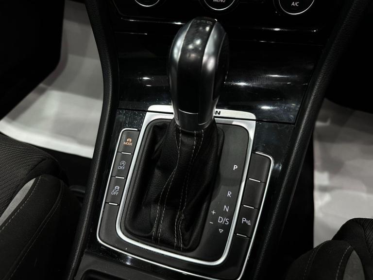 2016 Volkswagen Golf 2.0 TSI BlueMotion Tech R DSG 4Motion Euro 6 (s/s) 3dr HATCHBACK Petrol Auto...