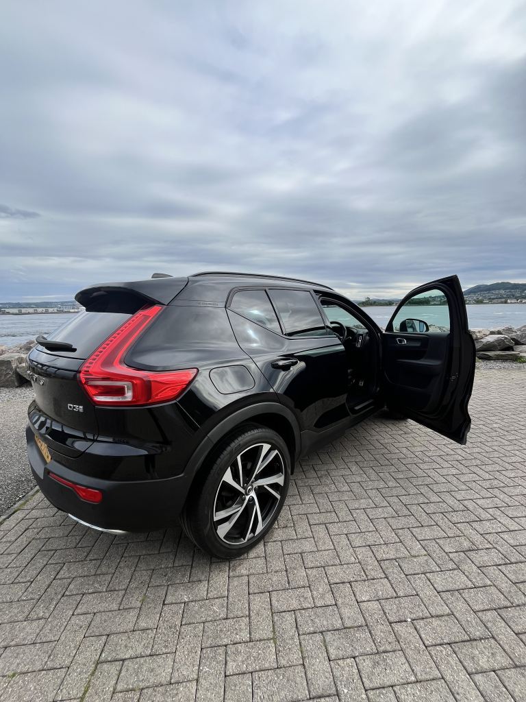 Volvo, XC40, Estate, 2019, Semi-Auto, 1969 (cc), 5 doors