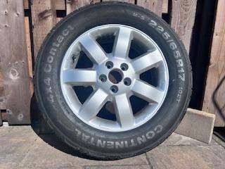 Tyre Continental 4x4 Contact & Alloy 
