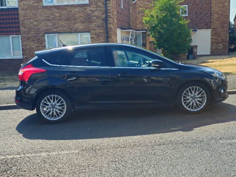 Ford, FOCUS, Hatchback, 2013, Manual, 998 (cc), 5 doors