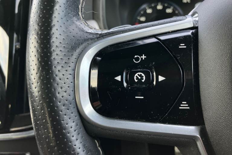 2018 Volvo V90 2.0 D4 R DESIGN 5dr Geartronic Estate DIESEL Automatic