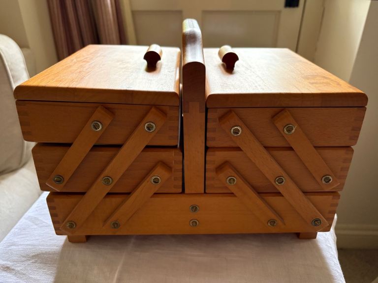 Vintage cantilever sewing/ hobbies box