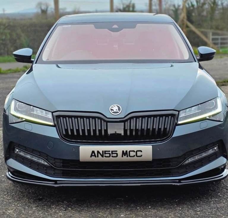 Skoda, SUPERB, Hatchback, 2020, Semi-Auto, 1968 (cc), 5 doors