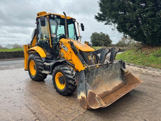 2022 72 JCB 3CX SITEMASTER PLUS 81KW 911 HOURS QUICK HITCH 3 IN 1 BUCKET
