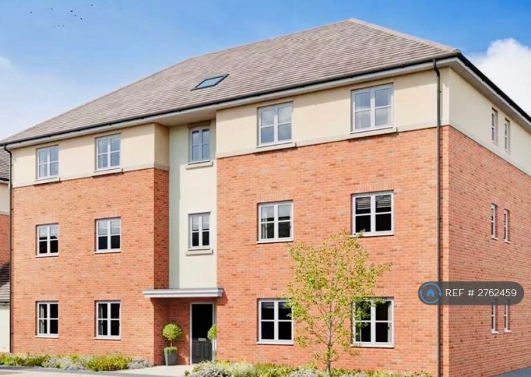 2 bedroom flat in Underwood Close, Peterborough, PE3 (2 bed) (#2762459)