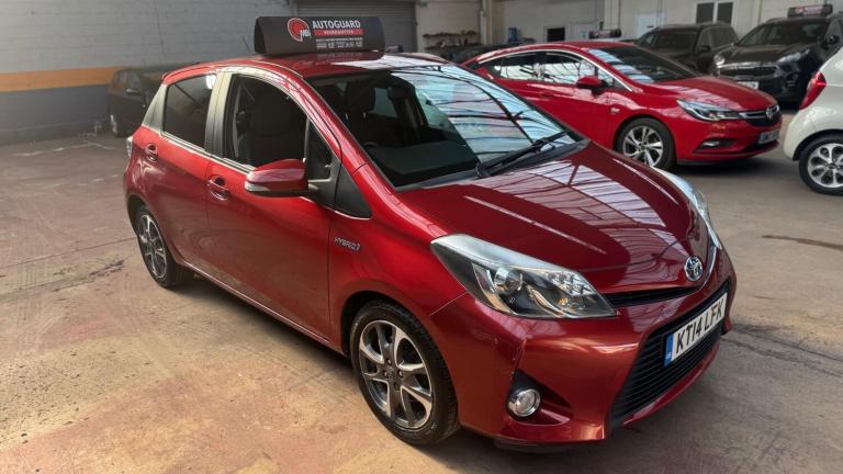 2014 Toyota Yaris 1.5 VVT-i Hybrid Trend 5dr CVT HATCHBACK PETROL/ELECTRIC Automatic
