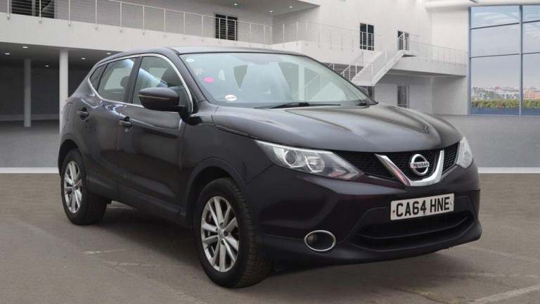 2014 Nissan Qashqai 1.2 DiG-T Acenta 5dr HATCHBACK PETROL Manual