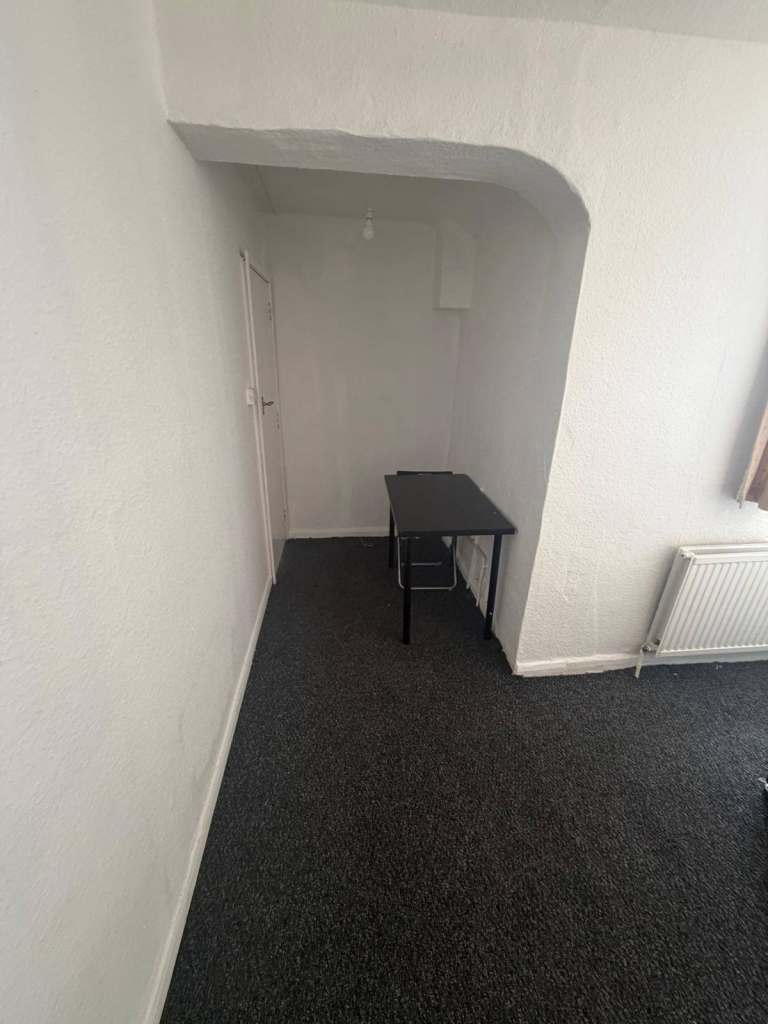 Furnished 2 Room Flat Available at St. Marys Road ,OX4 1QD  in Oxford
